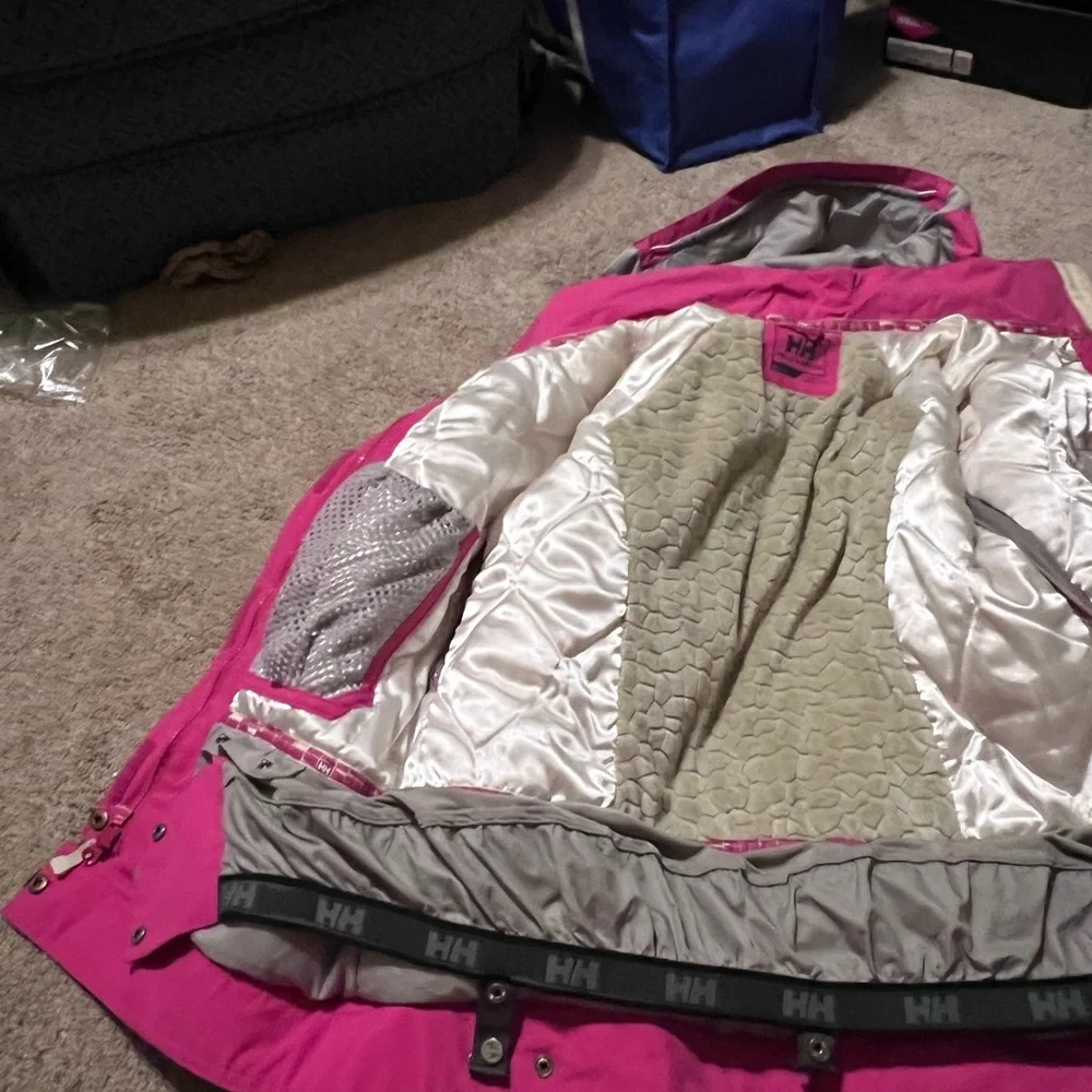 Helly Hansen Bright Pink Women's Hooded Ski Jacket - Picture 6 of 9